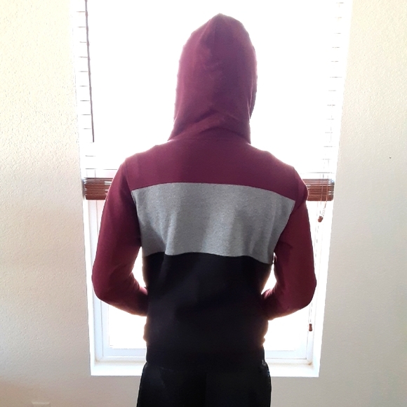 Vans - Picture 3 of 4